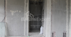 在建目标房产 55.8 平方米的公寓 - 莱赫和玛丽亚·卡钦斯基, Batumi, 佐治亚州。