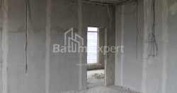 在建目标房产 74.8 平方米的公寓 - 莱赫和玛丽亚·卡钦斯基, Batumi, 佐治亚州。