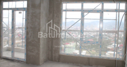 在建目标房产 74.8 平方米的公寓 - 莱赫和玛丽亚·卡钦斯基, Batumi, 佐治亚州。