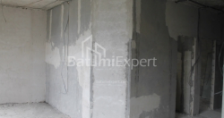 在建目标房产 74.8 平方米的公寓 - 莱赫和玛丽亚·卡钦斯基, Batumi, 佐治亚州。