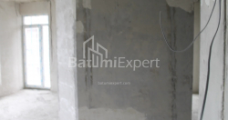 在建目标房产 74.8 平方米的公寓 - 莱赫和玛丽亚·卡钦斯基, Batumi, 佐治亚州。