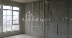在建目标房产 55.7 平方米的公寓 - 莱赫和玛丽亚·卡钦斯基, Batumi, 佐治亚州。