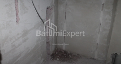 在建目标房产 30.7 平方米的公寓 - 莱赫和玛丽亚·卡钦斯基, Batumi, 佐治亚州。