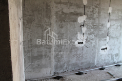 在建目标房产 1-комн 34.8 m² - 莱赫和玛丽亚·卡钦斯基, Batumi