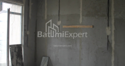 在建目标房产 30.7 平方米的公寓 - 莱赫和玛丽亚·卡钦斯基, Batumi, 佐治亚州。