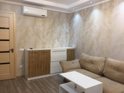 公寓 2-комн 72 m² - 优素福·科巴拉泽, Batumi