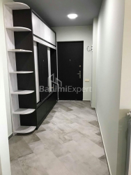 公寓 2-комн 84 m² - 大卫·阿格马谢内布利, Batumi