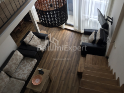 公寓 2-комн 75 m² - 优素福·科巴拉泽, Batumi