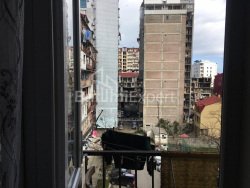 公寓 35 平方米的公寓 - 伊利亚·查瓦查瓦泽, Batumi, 佐治亚州。