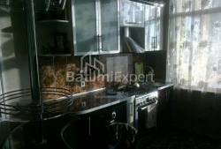 公寓 3-комн 80 m² - 沙尔瓦·伊纳萨里泽, Batumi