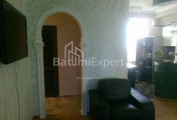 公寓 3-комн 80 m² - 沙尔瓦·伊纳萨里泽, Batumi