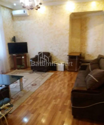 公寓 3-комн 100 m² - 治安官 Khimshiashvili, Batumi