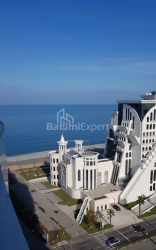 公寓 30 平方米的公寓 - 优素福·科巴拉泽, Batumi, 佐治亚州。