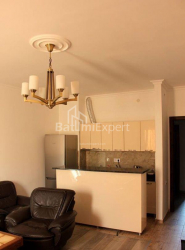 公寓 2-комн 67 m² - 佩特拉梅利什维利, Batumi