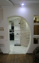 公寓 7-комн 130 m² - 治安官 Khimshiashvili, Batumi