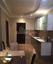 公寓 2-комн 50 m² - 治安官 Khimshiashvili, Batumi
