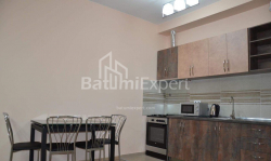 公寓 2-комн 52 m² - 尼科·皮罗斯马尼, Batumi