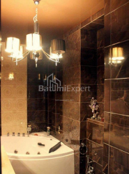 公寓 4-комн 130 m² - 治安官 Khimshiashvili, Batumi