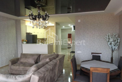 公寓 4-комн 112 m² - 治安官 Khimshiashvili, Batumi