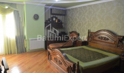 公寓 6-комн 186 m² - 优素福·科巴拉泽, Batumi