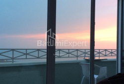 公寓 2-комн 55 m² - 治安官 Khimshiashvili, Batumi