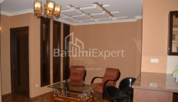 公寓 3-комн 75 m² - 尤里耶夫斯卡娅, Batumi