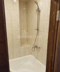 公寓 1-комн 30 m² - 祖拉巴戈尔吉拉泽, Batumi