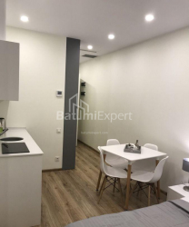 公寓 1-комн 30 m² - 鲁斯塔韦利, Batumi