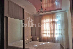 公寓 3-комн 62 m² - Vakhtang Gorgasali, Batumi