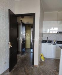 公寓 2-комн 54 m² - 尼科·皮罗斯马尼, Batumi
