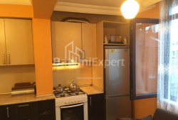 公寓 2-комн 74 m² - 尤里耶夫斯卡娅, Batumi