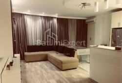 公寓 5-комн 150 m² - Vakhtang Gorgasali, Batumi
