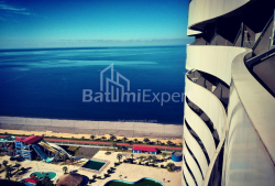 公寓 23 平方米的公寓 - 优素福·科巴拉泽, Batumi, 佐治亚州。