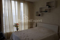 公寓 2-комн 50 m² - 尼科·皮罗斯马尼, Batumi