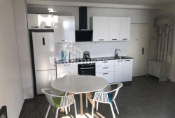公寓 2-комн 55 m² - 尤里耶夫斯卡娅, Batumi
