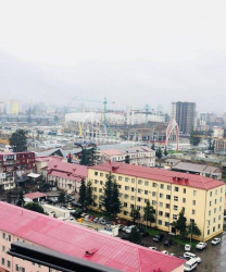 公寓 50 平方米的公寓 - 伊凡·贾瓦希什维利, Batumi, 佐治亚州。