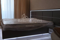 公寓 1-комн 38 m² - 尼科·皮罗斯马尼, Batumi