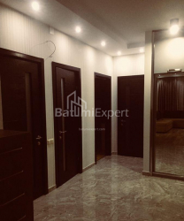 公寓 6-комн 153 m² - Vakhtang Gorgasali, Batumi