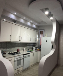 公寓 4-комн 113 m² - 尤里耶夫斯卡娅, Batumi