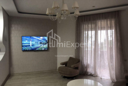 公寓 4-комн 113 m² - 尤里耶夫斯卡娅, Batumi