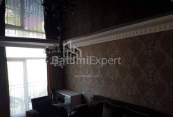 公寓 3-комн 76 m² - 尤里耶夫斯卡娅, Batumi