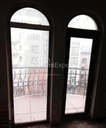 公寓 2-комн 85 m² - 佩特拉梅利什维利, Batumi