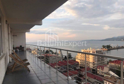 公寓 3-комн 160 m² - 伊利亚·查瓦查瓦泽, Batumi