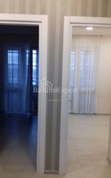 公寓 3-комн 87 m² - 尤里耶夫斯卡娅, Batumi