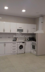 公寓 3-комн 87 m² - 尤里耶夫斯卡娅, Batumi