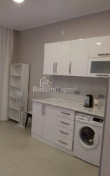 公寓 3-комн 87 m² - 尤里耶夫斯卡娅, Batumi