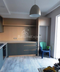 公寓 4-комн 118 m² - 帕纳瓦兹国王, Batumi
