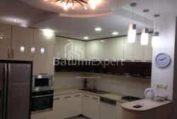 公寓 6-комн 152 m² - 祖拉巴戈尔吉拉泽, Batumi