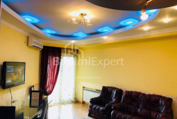 公寓 3-комн 85 m² - 米哈伊尔·莱蒙托夫, Batumi