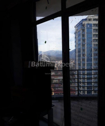 公寓 60 平方米的公寓 - 尼科·皮罗斯马尼, Batumi, 佐治亚州。
